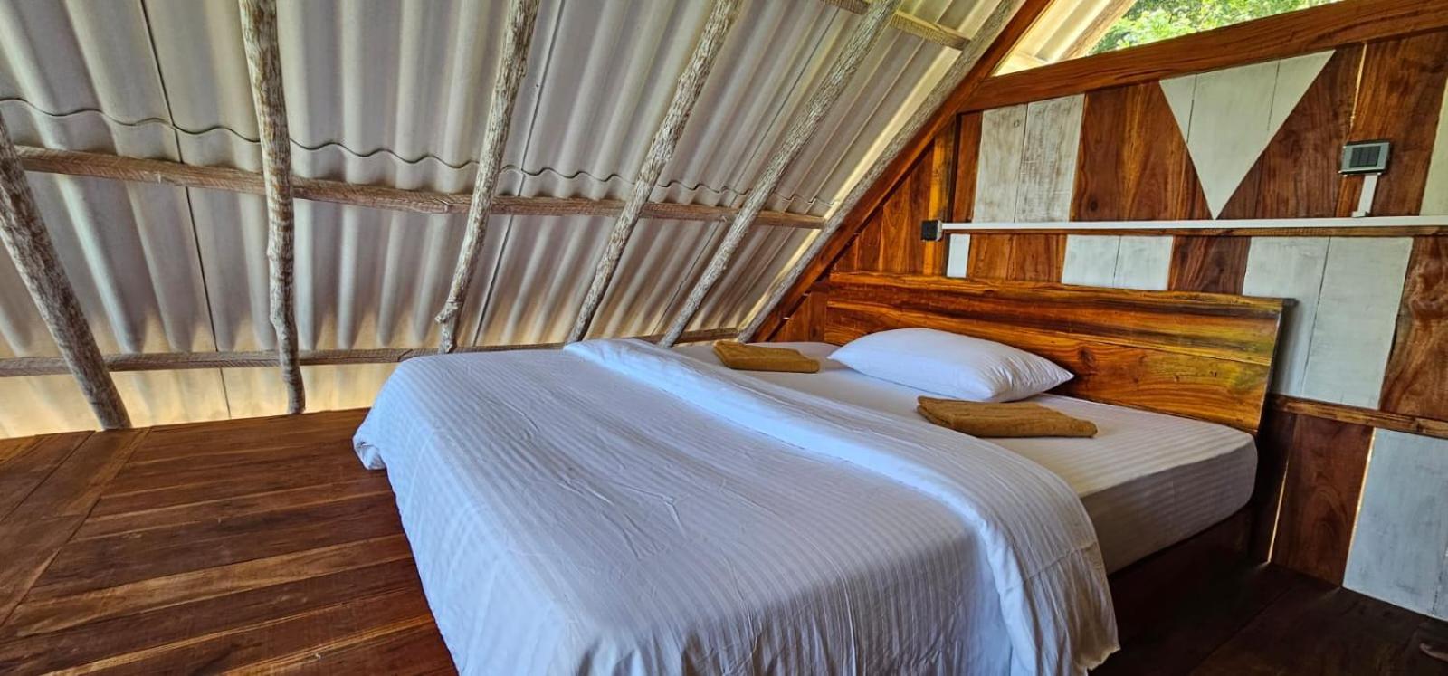 Kingdom Of Rustic Chalet Ella